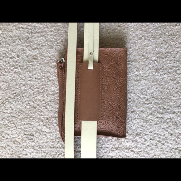 Stone & Company Double Belt Bag Set - Picture 7 of 9